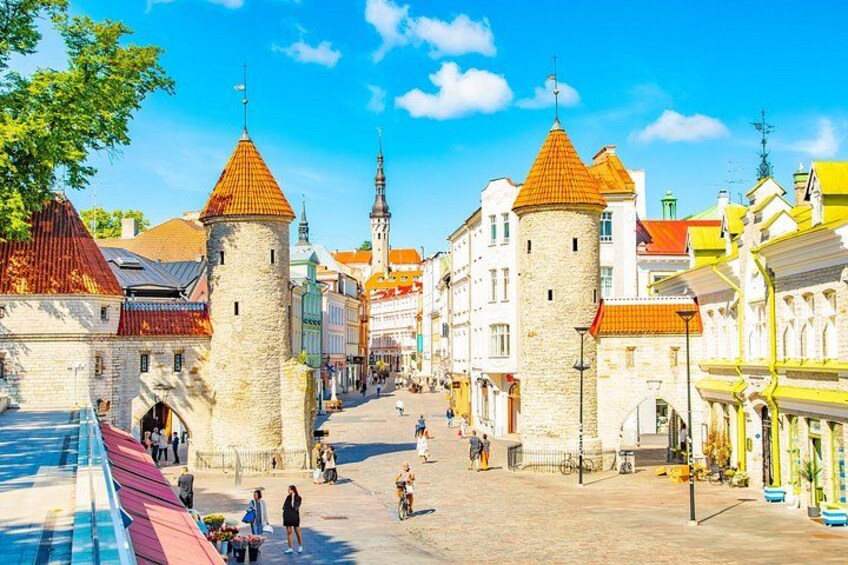Tales of Old Tallinn 2-hour Walking Tour 3