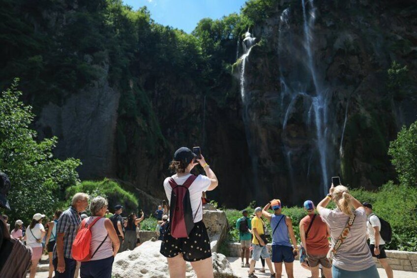 From Zadar: Plitvice Lakes Guided Day Tour with Tickets 2