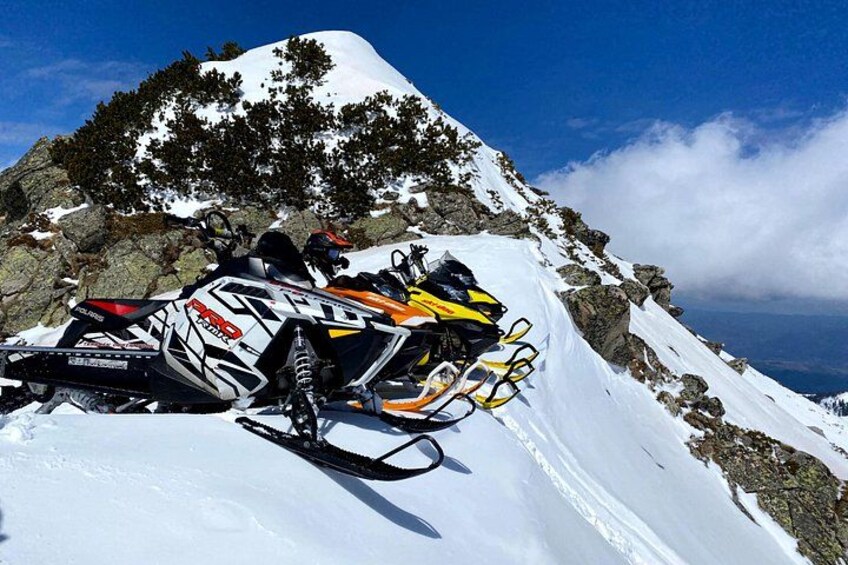 The Ultimate Snowmobile Adventure - 7 Rila Lakes & Panichishte 4