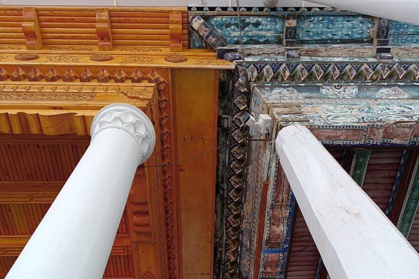 ceiling of the mosque 5