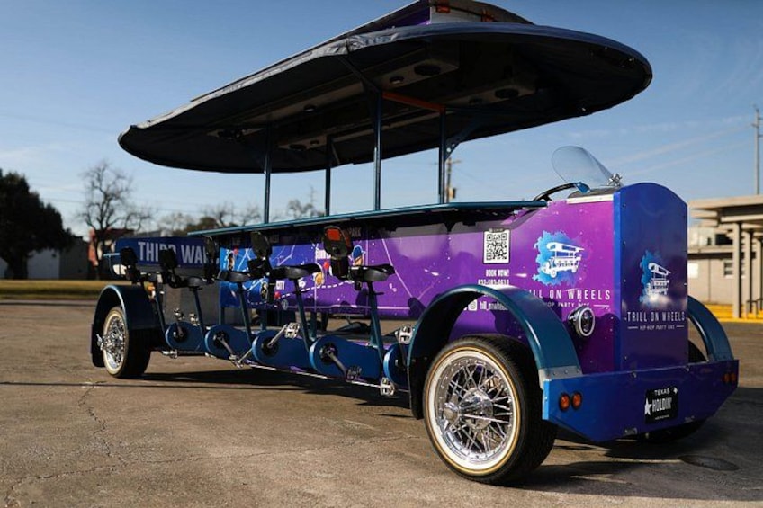 Explore Houston’s Hip Hop Culture on a 100% Motorized Party Bike 2
