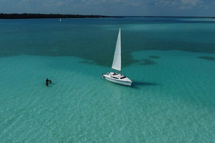 Private sailing tour of Bacalar Lagoon 2