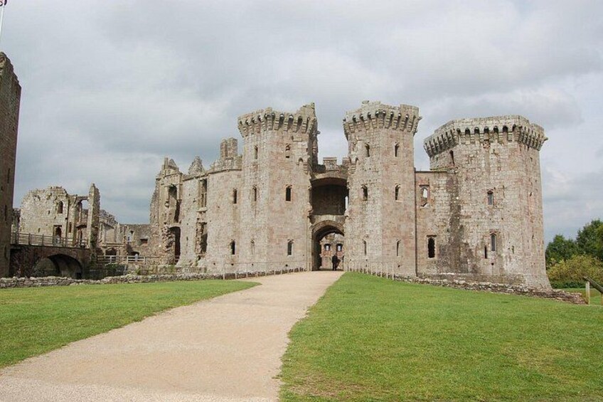 Raglan Castle 3