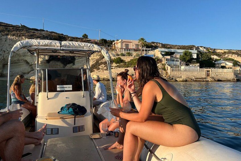 Cagliari: Sunset Aperitif on a Boat with Prosecco and Music 2