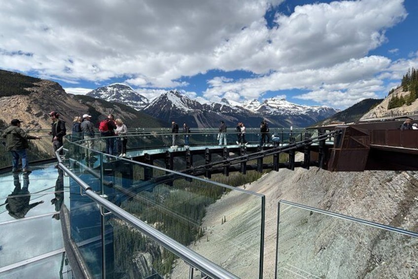 7-Day Rockies Tour : Banff, Jasper, Yoho, Drumheller & Waterton 3