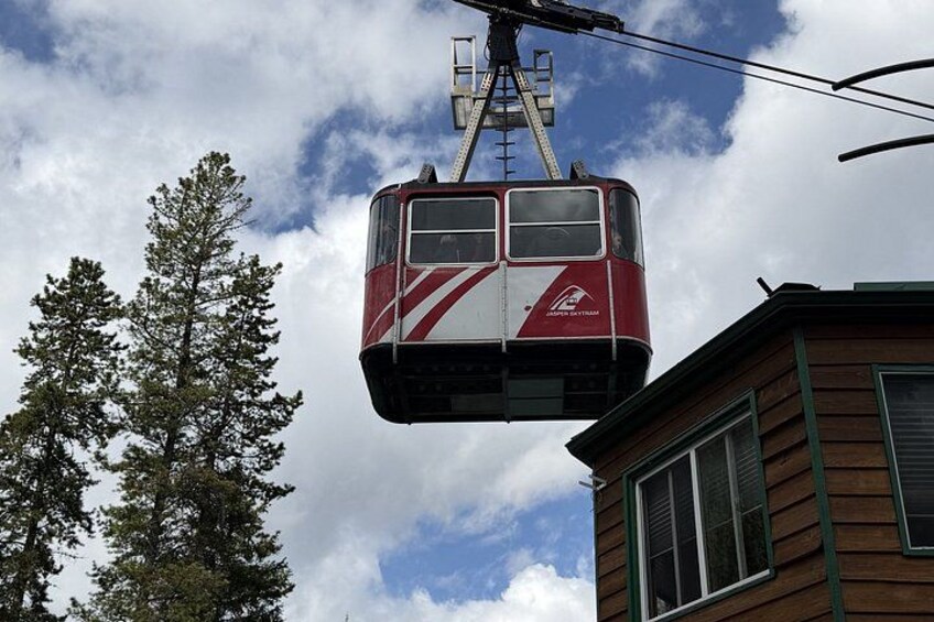 7-Day Rockies Tour : Banff, Jasper, Yoho, Drumheller & Waterton 3