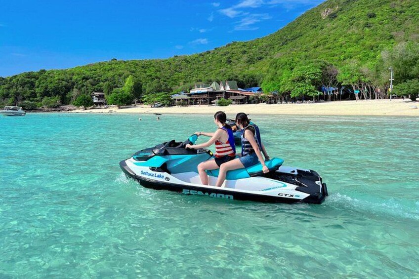 Pattaya SEADOO Jet Ski Rental 2