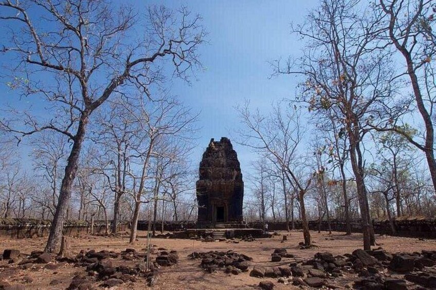Koh Ker group 4