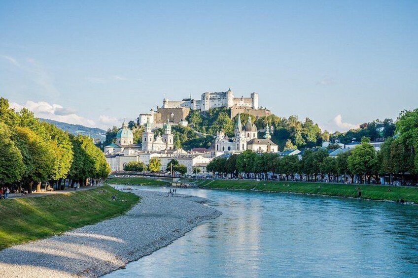 Private Day Tour of Hallstatt and Salzburg from Vienna 4