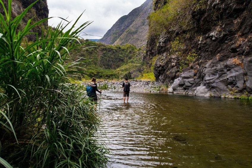 Hiking: Authentic immersion in Mafate 5