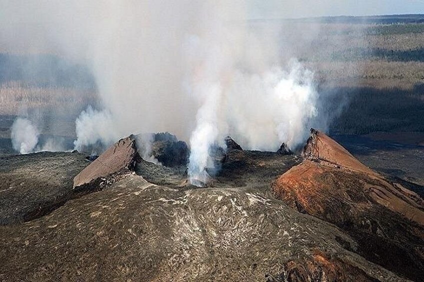 Hawaii Volcanoes National Park Experience from the Big Island 3