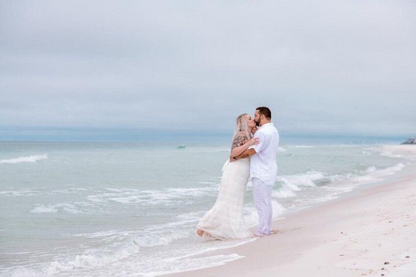 Private Vacation Photoshoot with Photographer in Ormond Beach 3