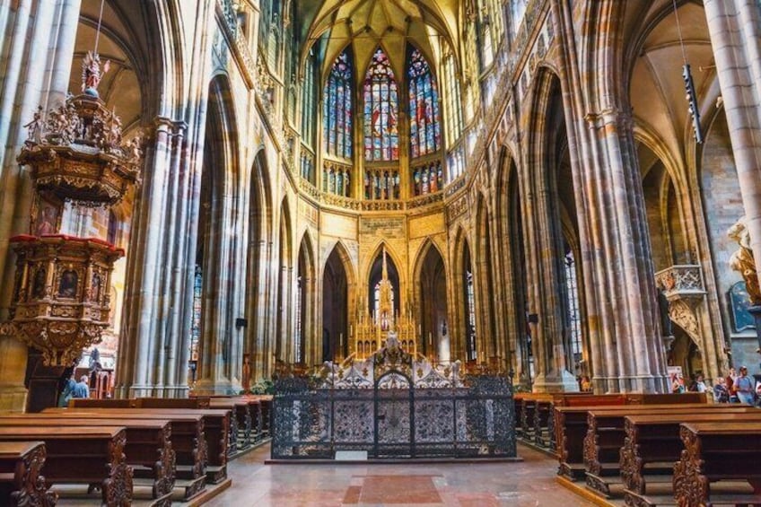 Skip the line: Prague Castle Interiors Tour with Local Guide 1