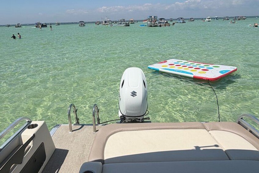Private Chartered Luxury Pontoon Boat in Destin Up to 6 Guests 2