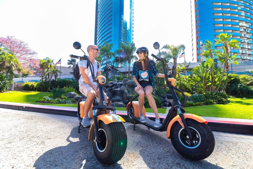 Picture 1 for Activity San Diego: Downtown and Gaslamp Loop Scooter Tour 2