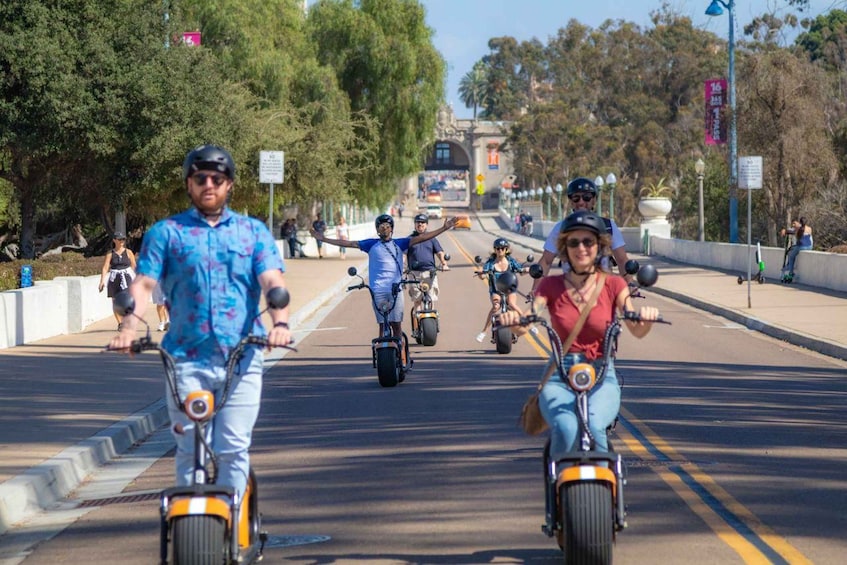 Picture 4 for Activity San Diego: Downtown and Gaslamp Loop Scooter Tour 3