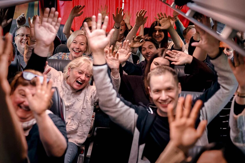 Dresden: 1.5-Hour Comedy Bus Tour in German 1