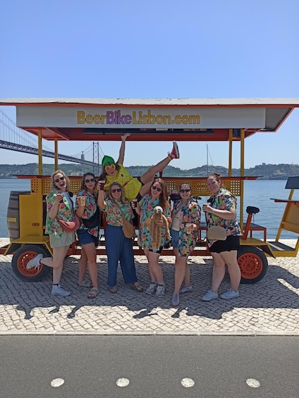 Picture 15 for Activity 1-Hour Beer, Sangria or Prosecco Bike Tour in Lisbon 5