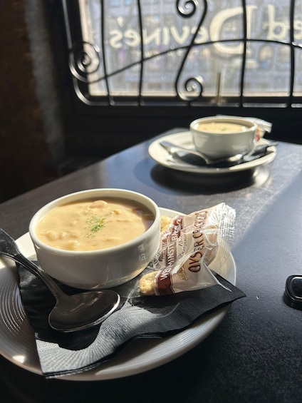 Picture 12 for Activity Boston: Iconic Food Tasting & History Tour - Downtown 4