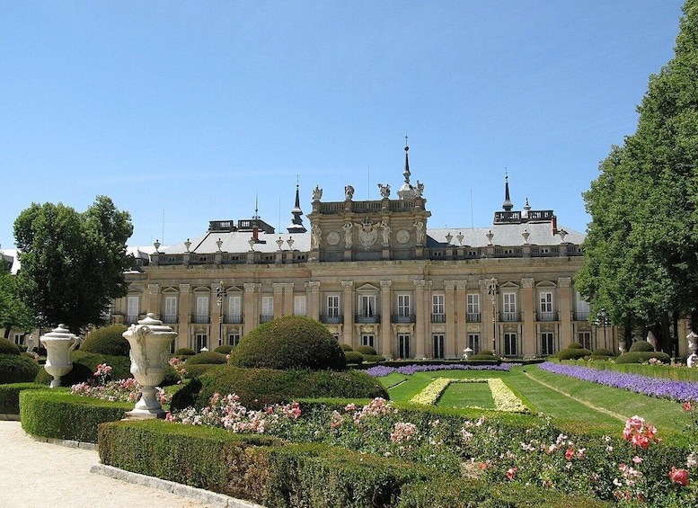 Picture 7 for Activity Segovia: Royal Palace of La Granja de San Ildefonso Tour 2