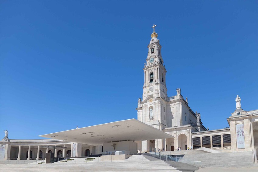 Fatima Sanctuary and Pastorinhos Village Day Trip from Porto 1