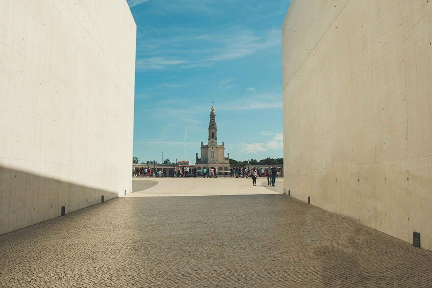 Picture 8 for Activity Fatima Sanctuary and Pastorinhos Village Day Trip from Porto 3
