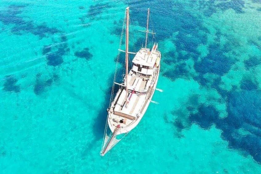 Antiparos & Despotiko: Swim, Explore, and Savor Lunch from Paros 1