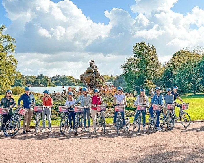 Picture 1 for Activity Lyon: 2-hour guided bike tour 3