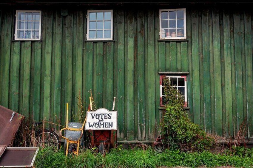 Copenhagen Alternative: Vesterbro & Christianshavn with Local Tasting