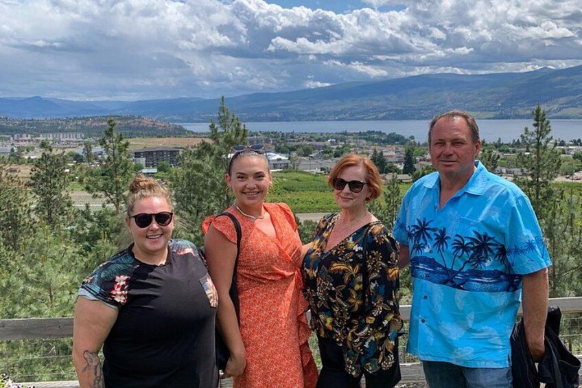 Oliver Wine Tour Full Day Guided With 5 Wineries 3