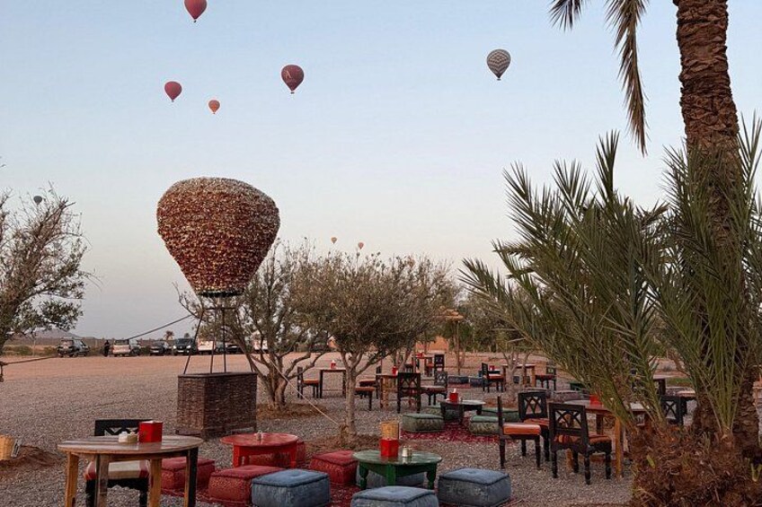 Marrakech Desert Balloon Flight with Atlas Views and Breakfast 4
