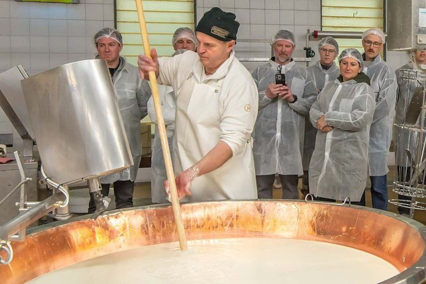 Bologna Food Experience: Factory tours & Lunch By Italian Days 5