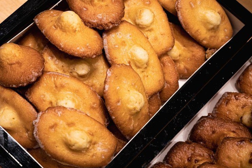 Be treated with the most authentic and delicious French cakes 3