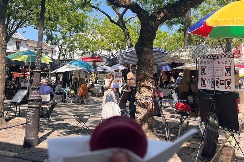 Montmartre Hill French Gourmet Food and Wine Tasting Walking Tour 3