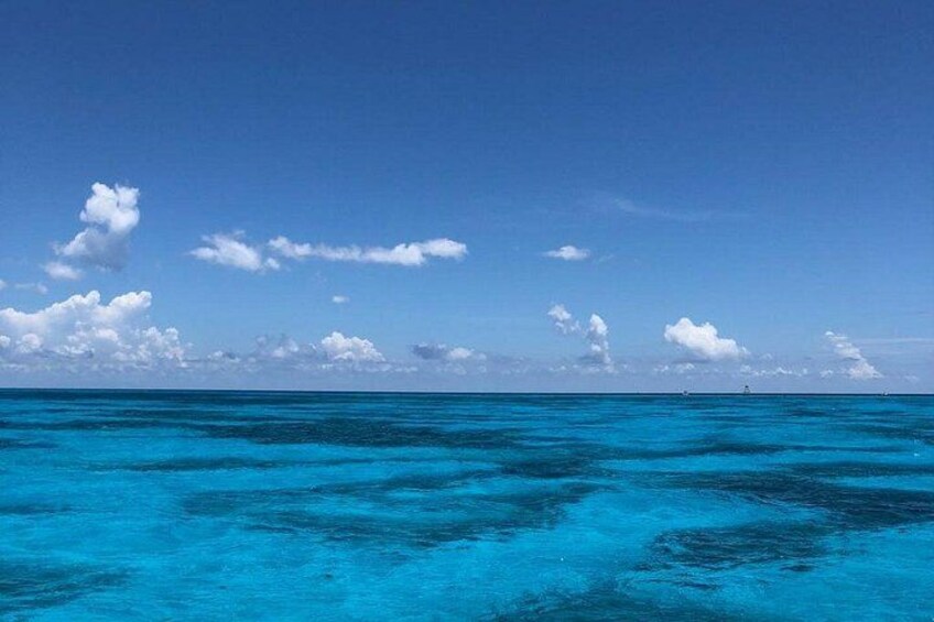 A beautiful day on the Molasses Reef 3