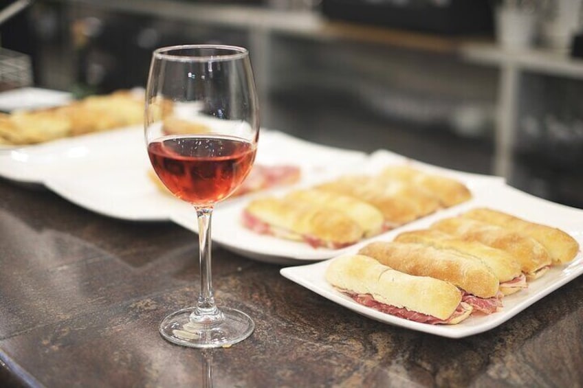 San Sebastian Evening Pintxo Tour with Wine 2