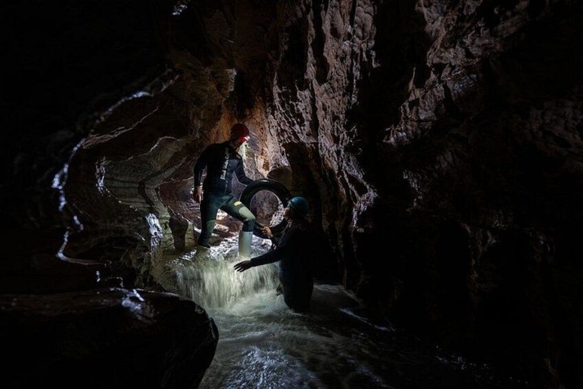 Black Water Rafting Experience Waitomo Caves Tour 2