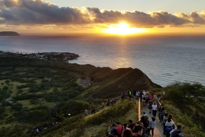 Diamond Head Hiking Tour with Tickets and Shuttle Included 3
