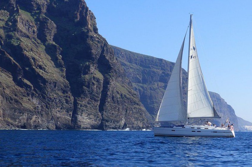 Los Gigantes sailing 1