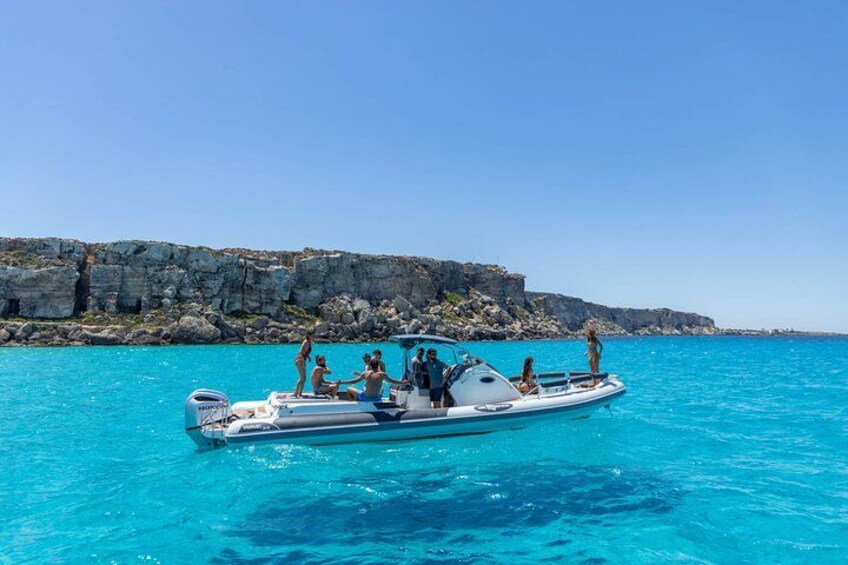 Boat Tour Egadi Day discover Favignana and Levanzo from Trapani 2