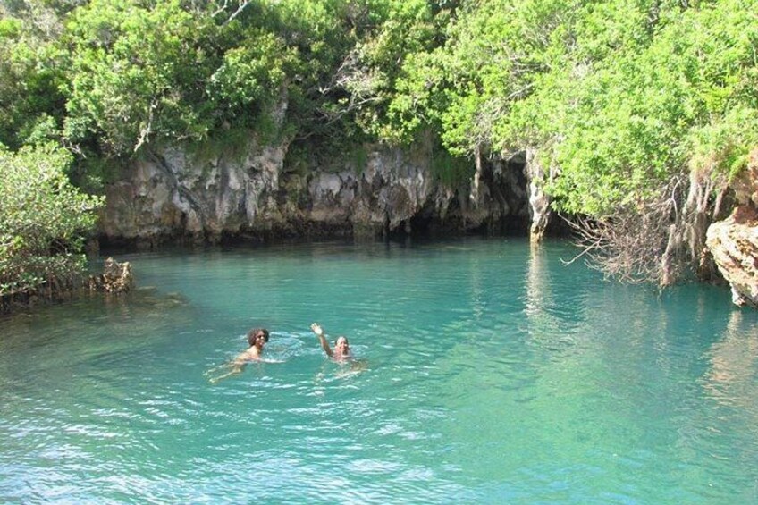 Swim in the Blue Hole 2