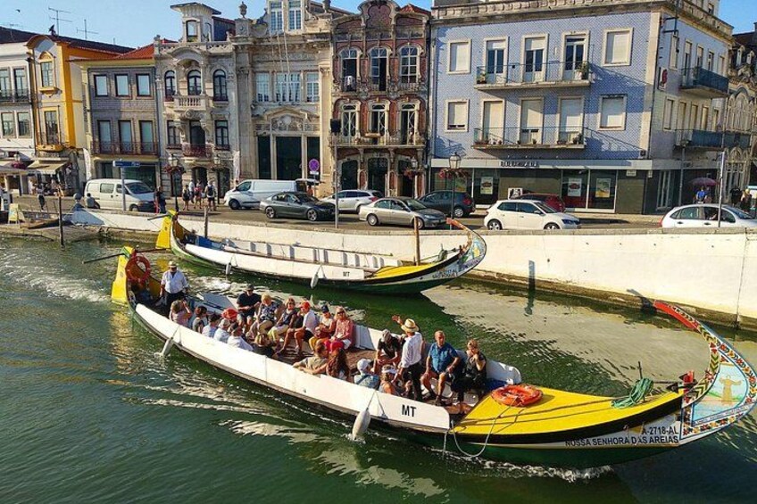 The taditional boats called "moliceiro"! 2