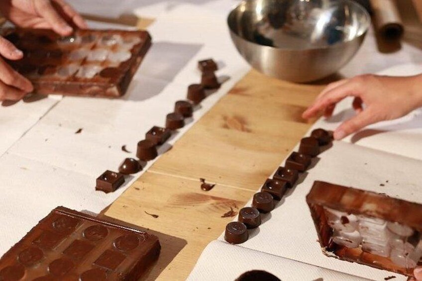 Belgian Chocolate Workshop in Brussels 4