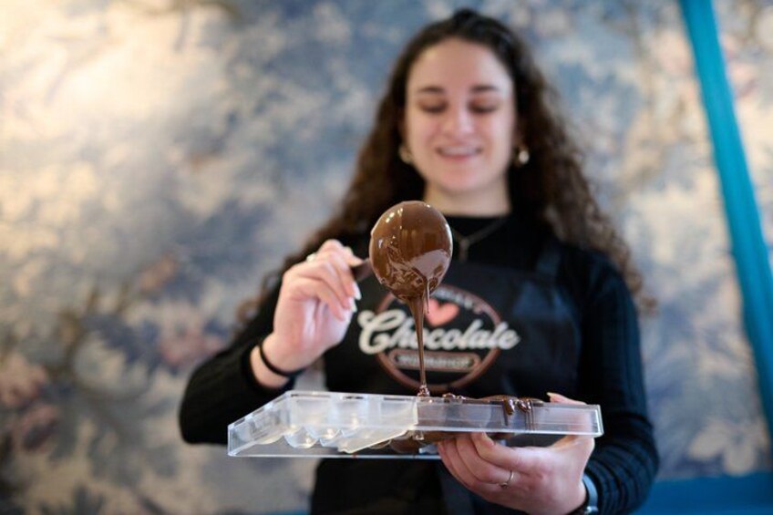 2.5h Belgian Chocolate Pralines Workshop in Brussels 3
