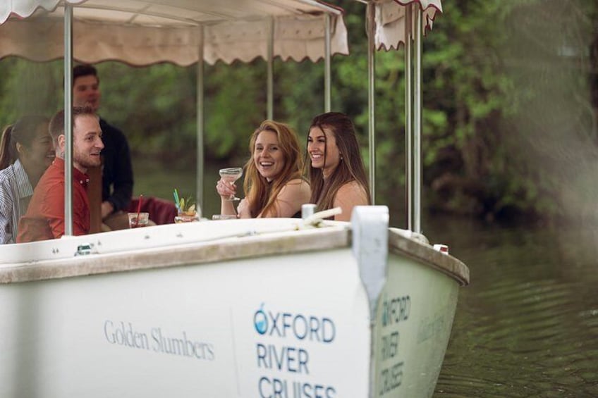 Evening Cocktail Cruise in Oxford 5