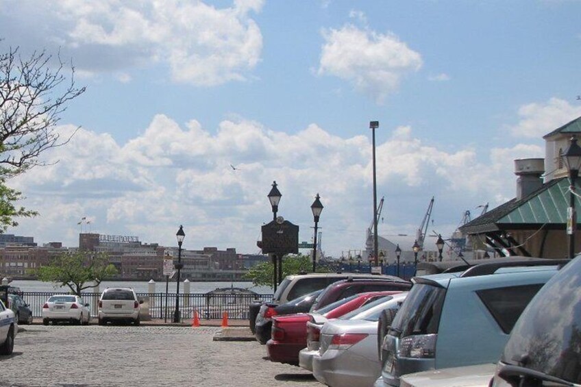 Fells Point Food Tour in Baltimore