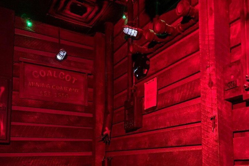 Trapped Below: Underground Escape Room Adventure at Extreme Escape San Antonio 2