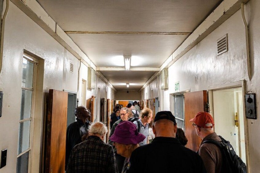 Cape Town: Guided Robben Island and Table Mountain Tour 2