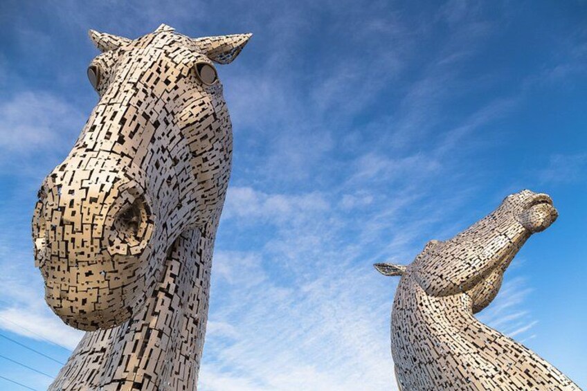 Stirling Castle,Trossachs National and Loch Lomond Day Tour from Edinburgh 3