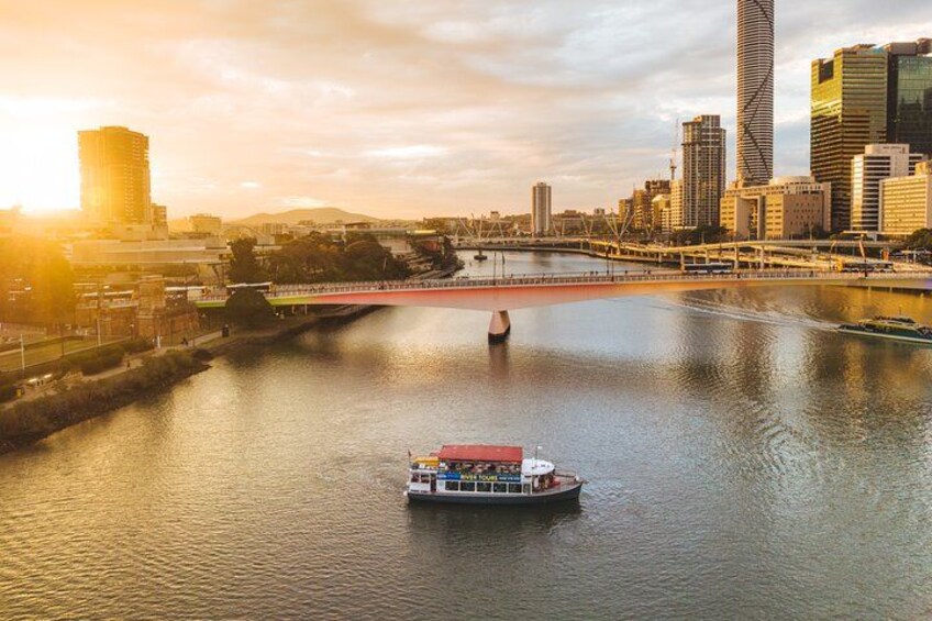 Sunset City Lights Cruise: 5.30pm or 6pm *seasonal (90min) 3